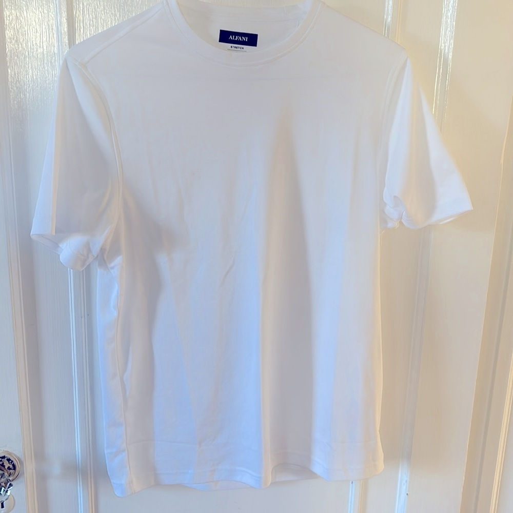 Alfani Shirt Sleeve Stretch Shirt. Size S
